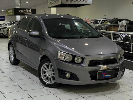 CHEVROLET SONIC 1.6 LTZ 16V FLEX 4P AUTOMÁTICO CHEVROLET SONIC 1.6 LTZ 16V FLEX 4P AUTOMÁTICO